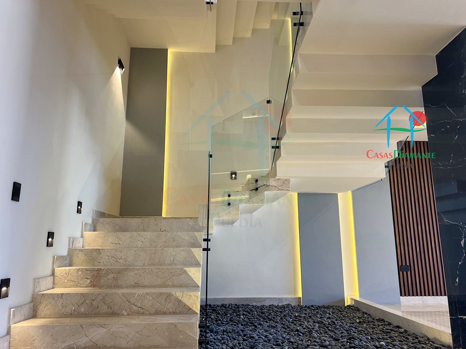 Parque Terranova Casa Molly - Escaleras 1